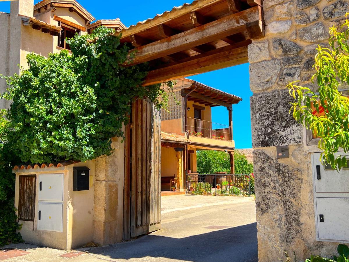 Hotel Rural La Huerta Montejo de la Vega de la Serrezuela Esterno foto